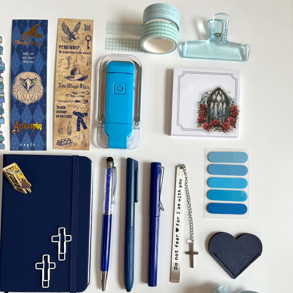🌌 Deep Navy