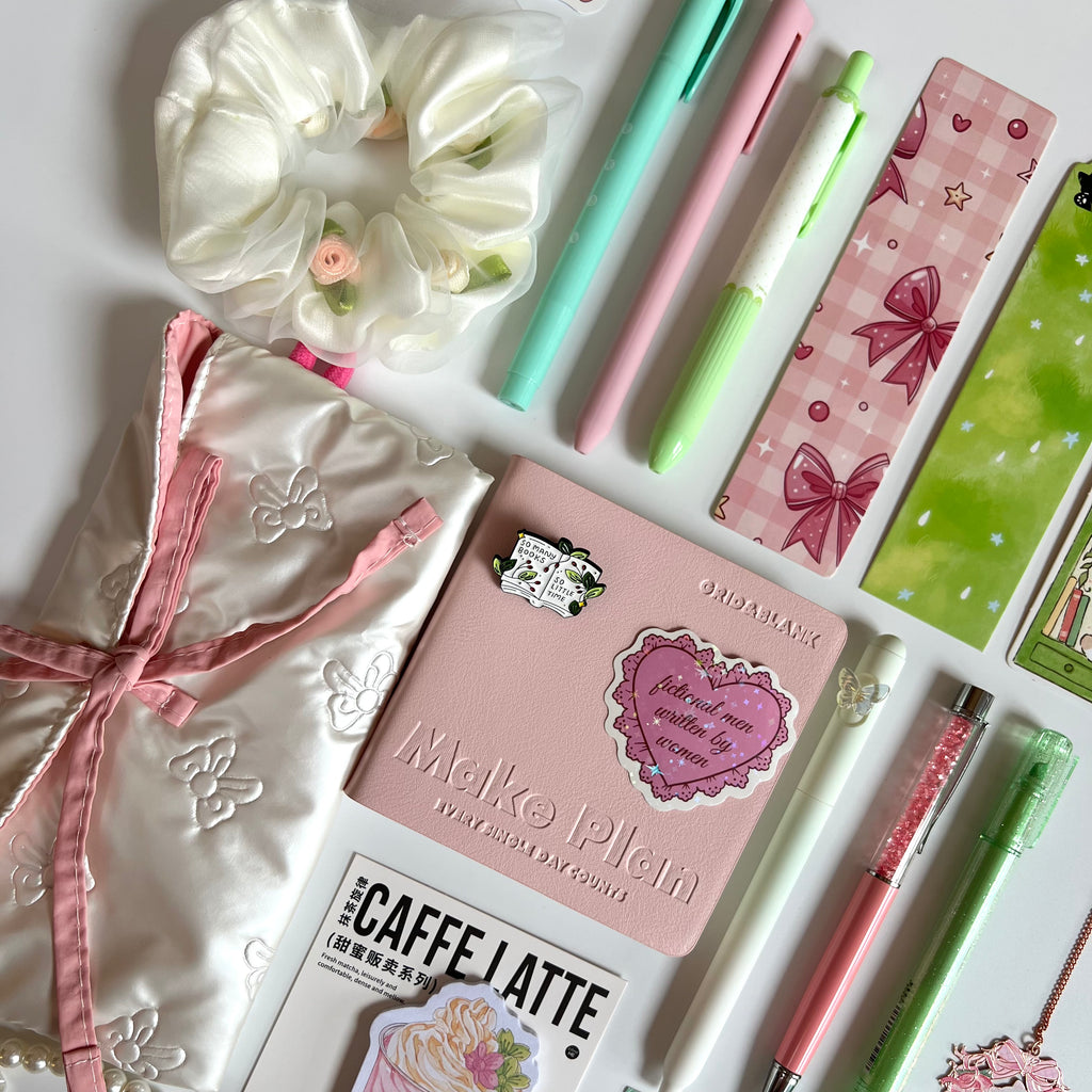 🌷 Mint & Blush Moments