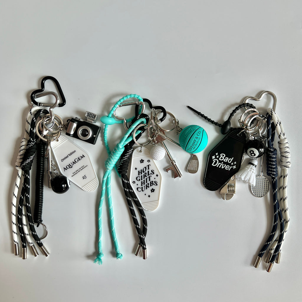 🏸 Badminton Charm Keychain