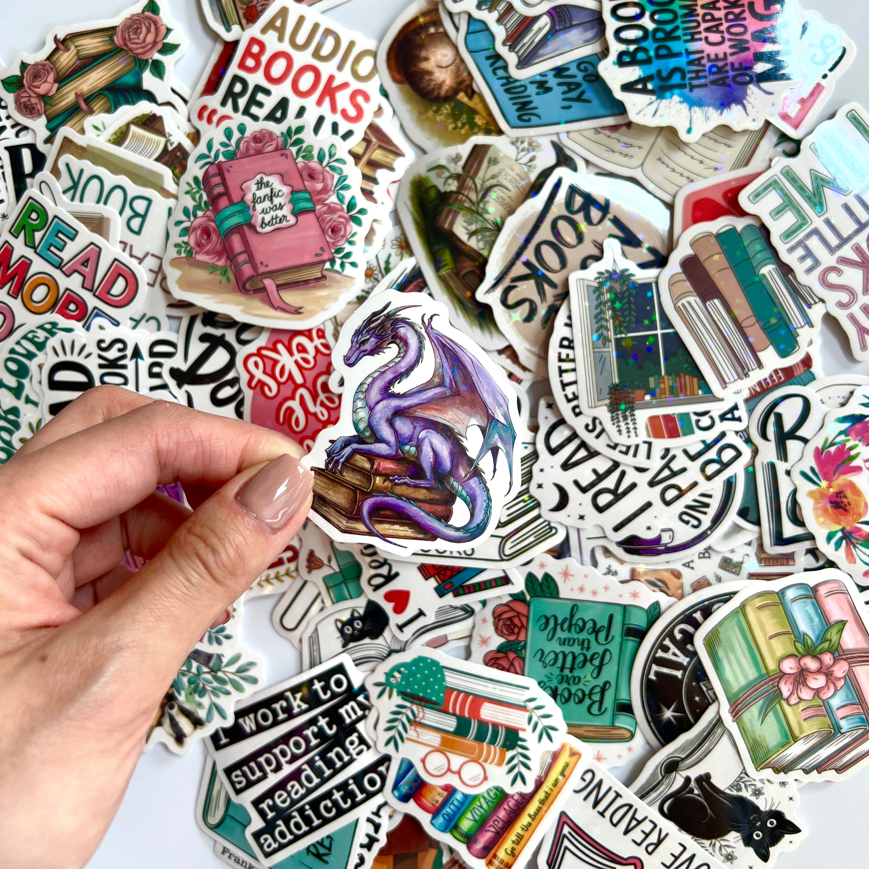 📚 Book Lover Quotes Holographic Stickers