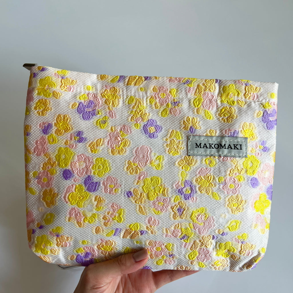 🌼 Spring Floral Cosmetic Bag