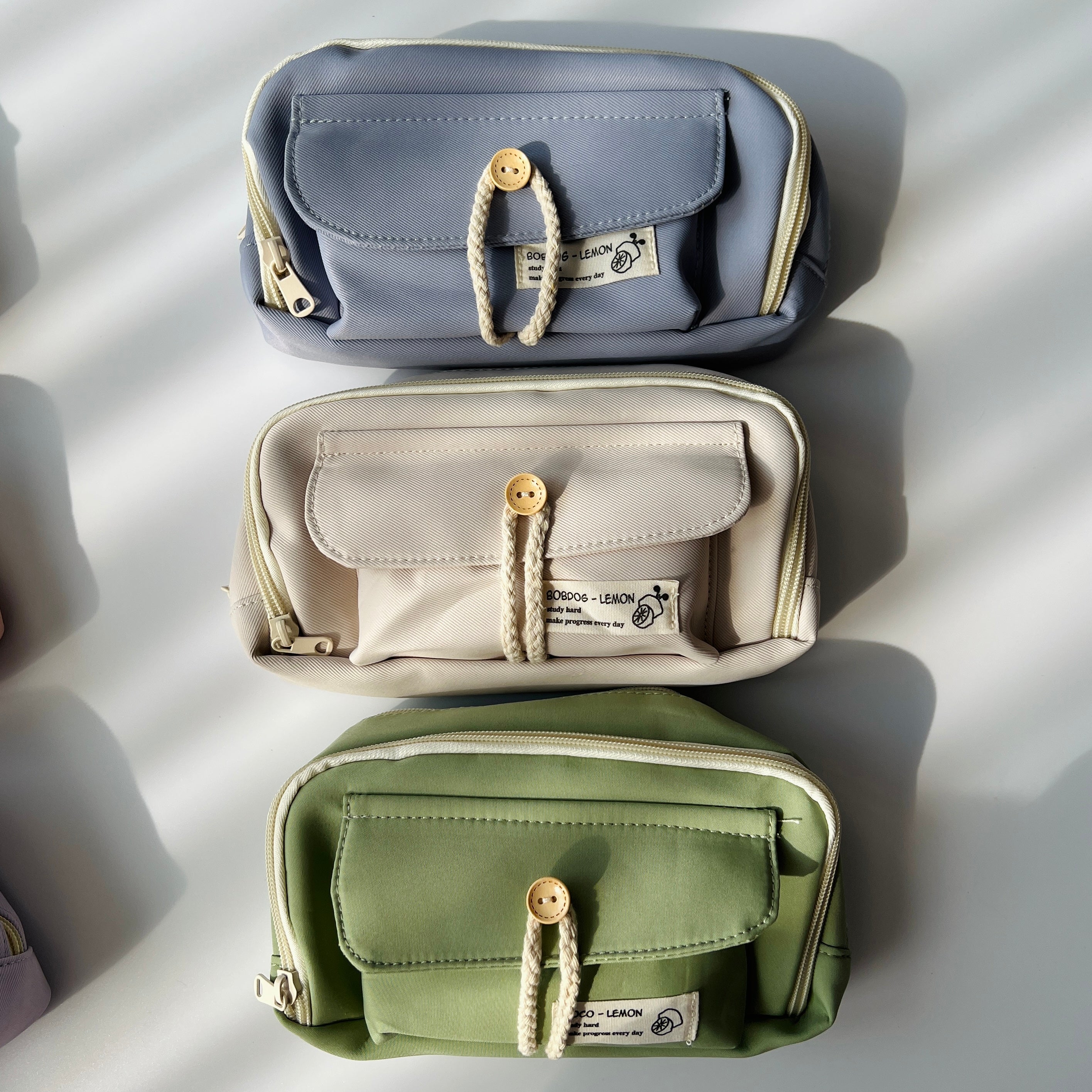 ✏️ Multi-Pocket Organizer Pencil Case