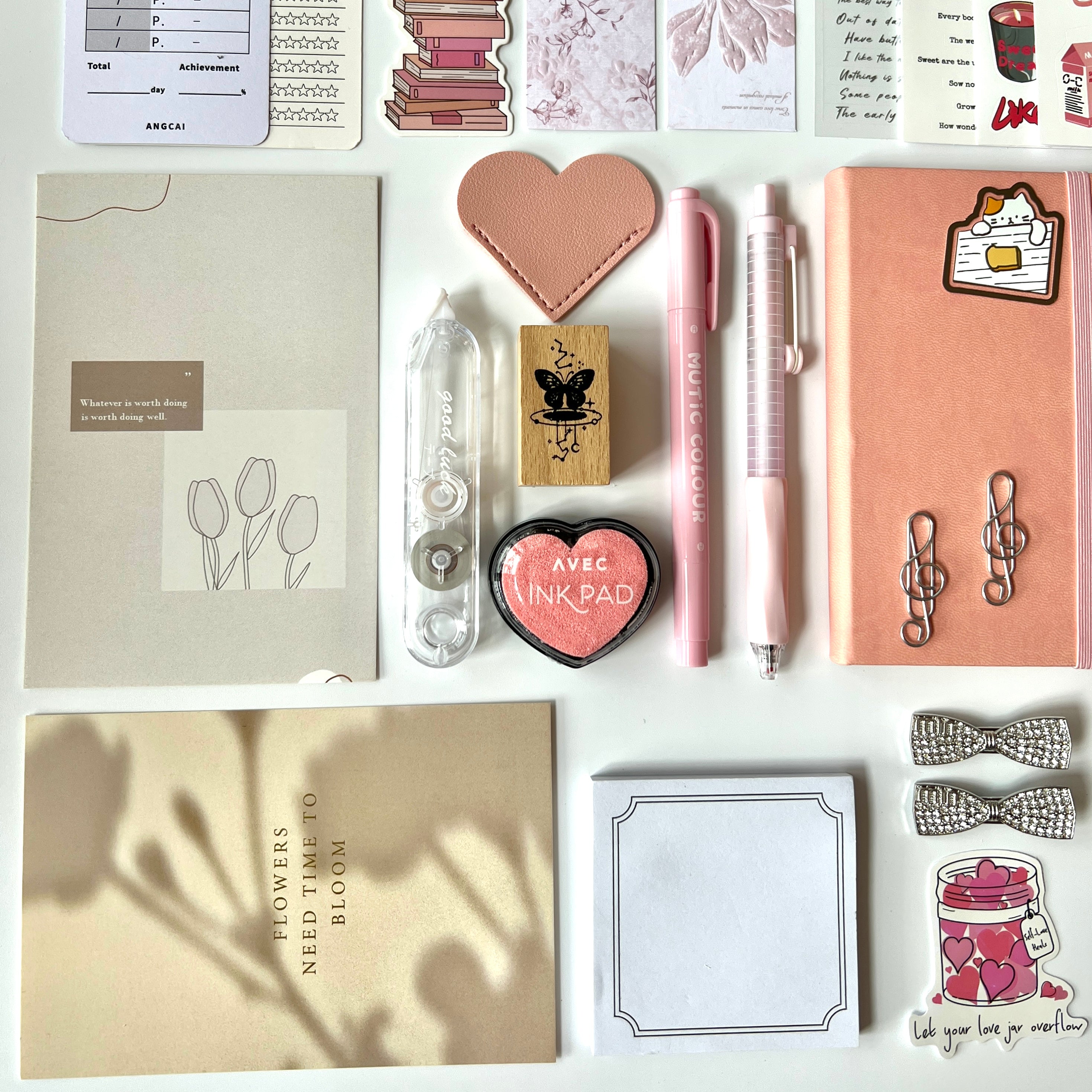 🌸 Rosy Journal