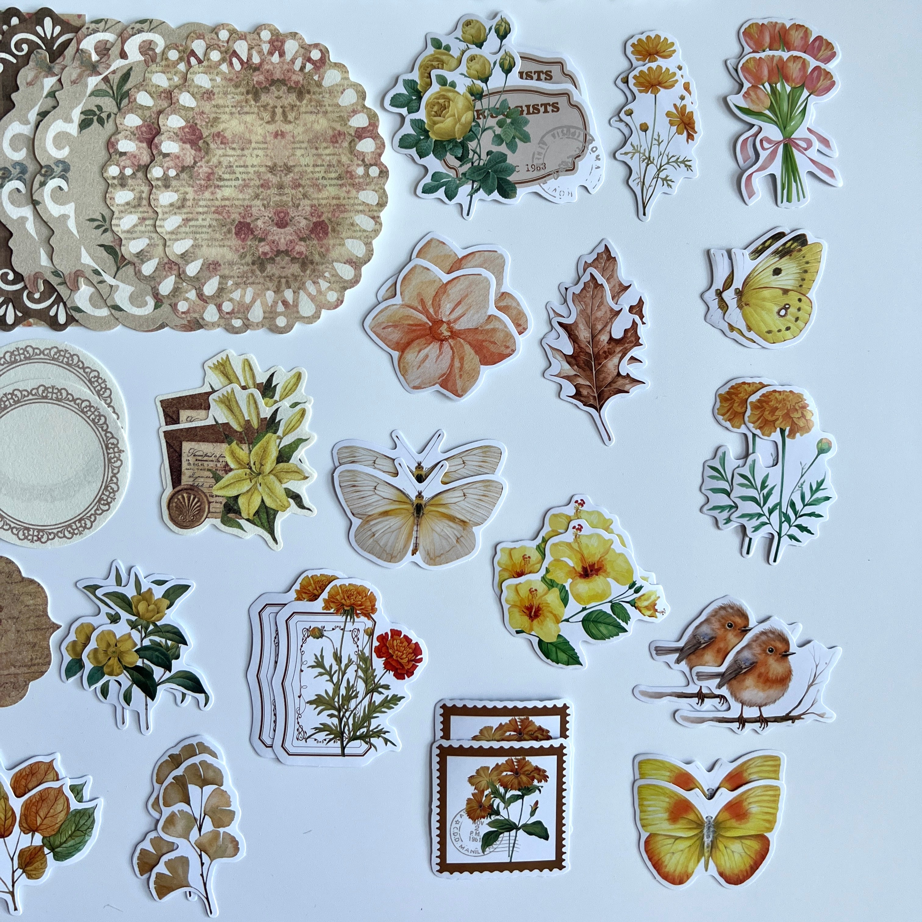 🤎 Vintage Autumn Floral Journal Kit (100 pcs)
