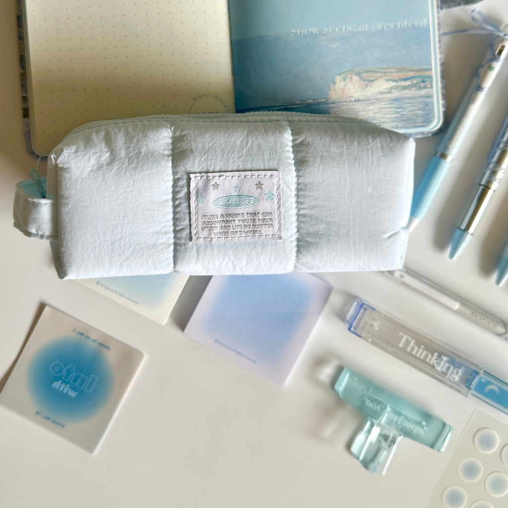 ❄️ Blue Snow Scene Stationery Set