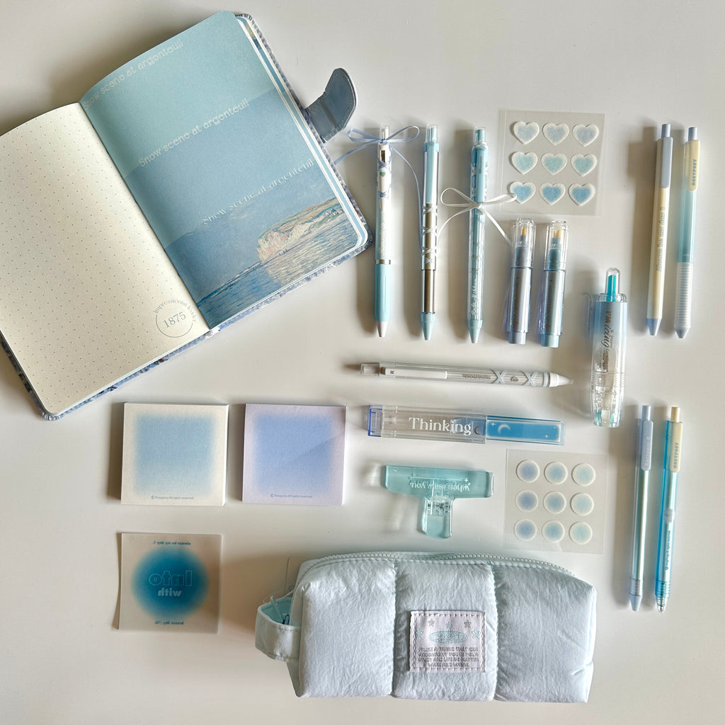❄️ Blue Snow Scene Stationery Set